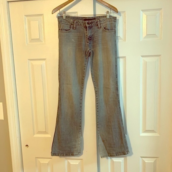 Buffalo David Button Light wash bootcut Jeans Size 28 R - Picture 1 of 8